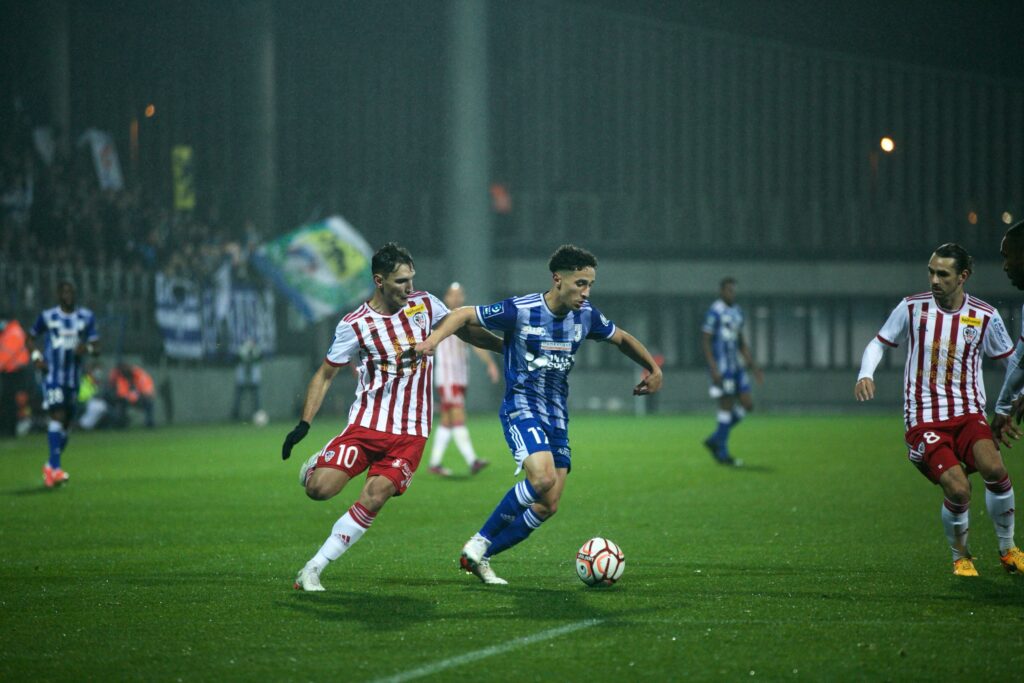 nhan-dinh-soi-keo-dunkerque-vs-ajaccio-luc-02h45-ngay-26-11-2024