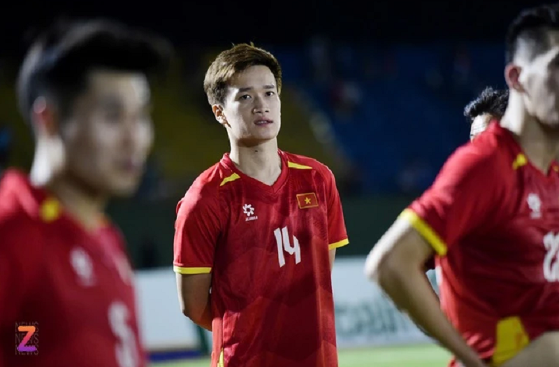 tin-khong-vui-cua-dt-viet-nam-ben-le-chien-thang-truoc-campuchia