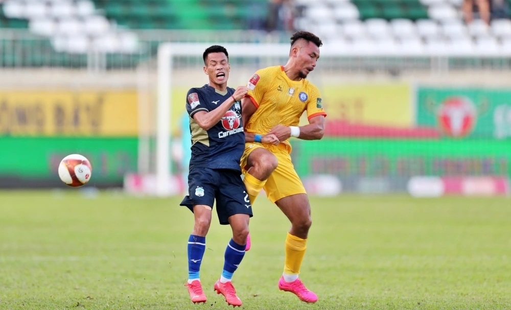 nhan-dinh-soi-keo-cahn-vs-hagl-luc-19h15-ngay-12-4-2025