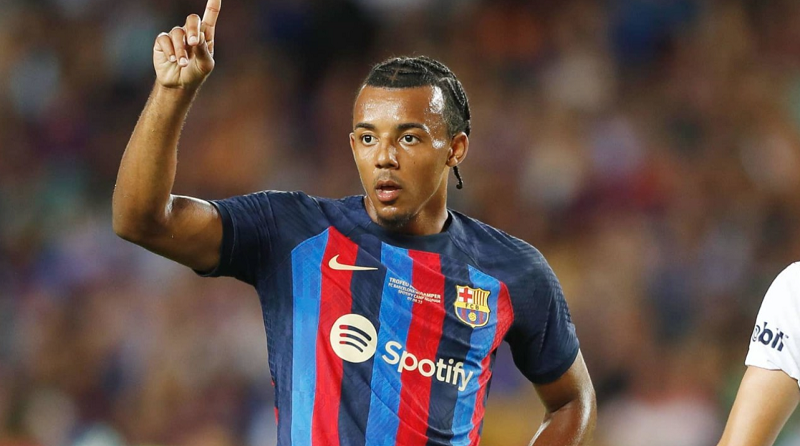 arsenal-chong-65-trieu-bang-len-ban-dam-phan-san-sang-ruoc-sao-barcelona