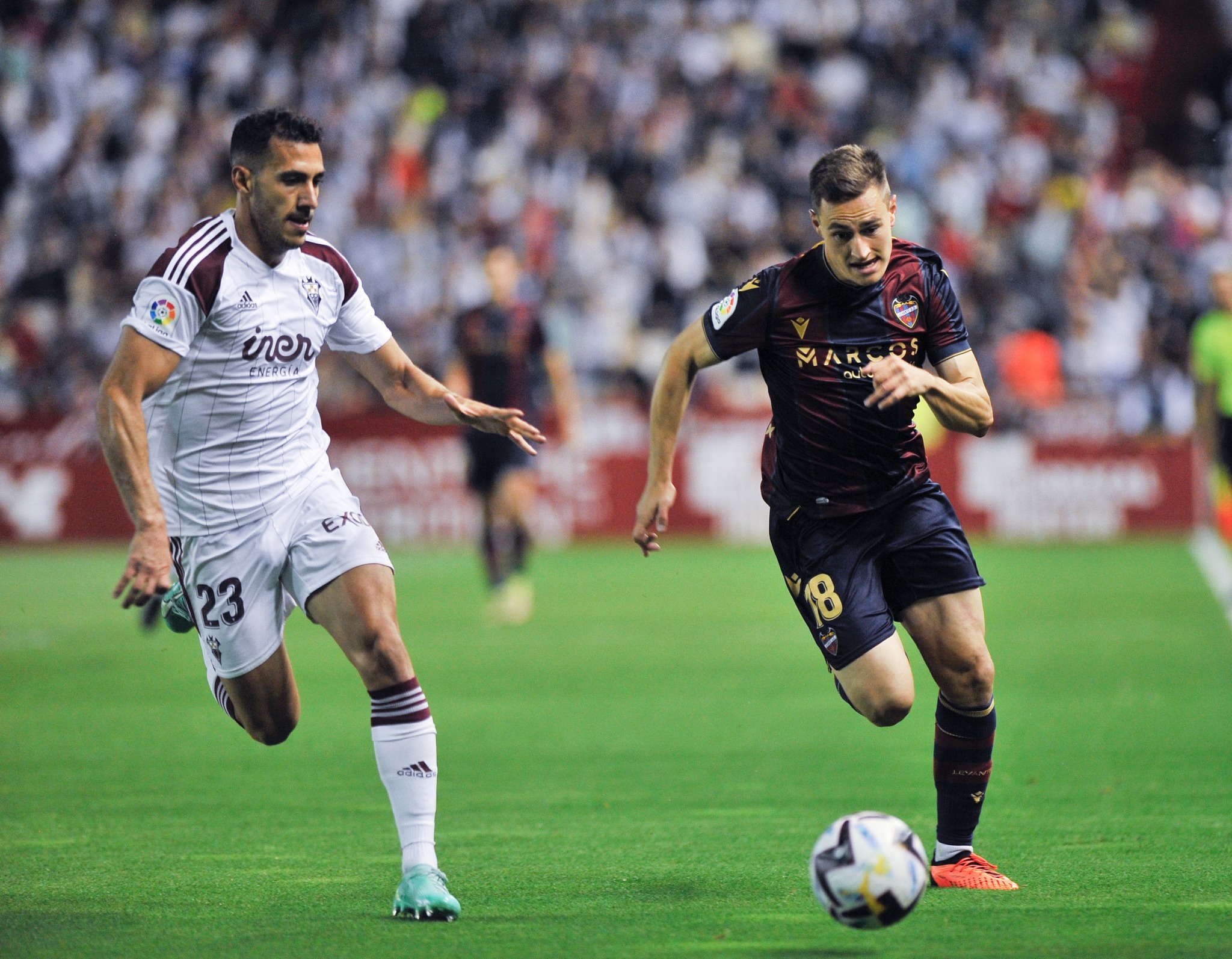 nhan-dinh-soi-keo-levante-vs-albacete-luc-01h30-ngay-17-5-2025-1