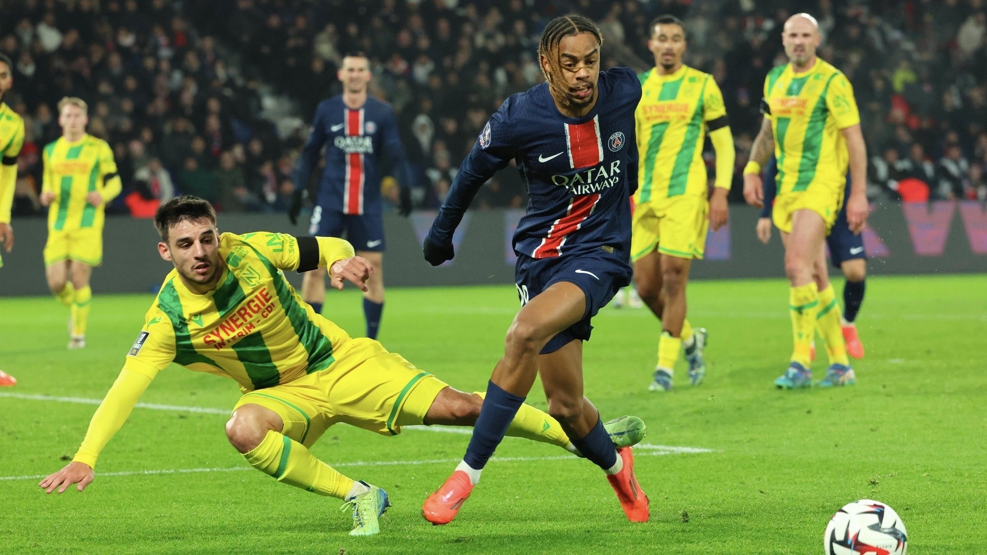 nhan-dinh-soi-keo-psg-vs-auxerre-luc-02h00-ngay-18-5-2025-1