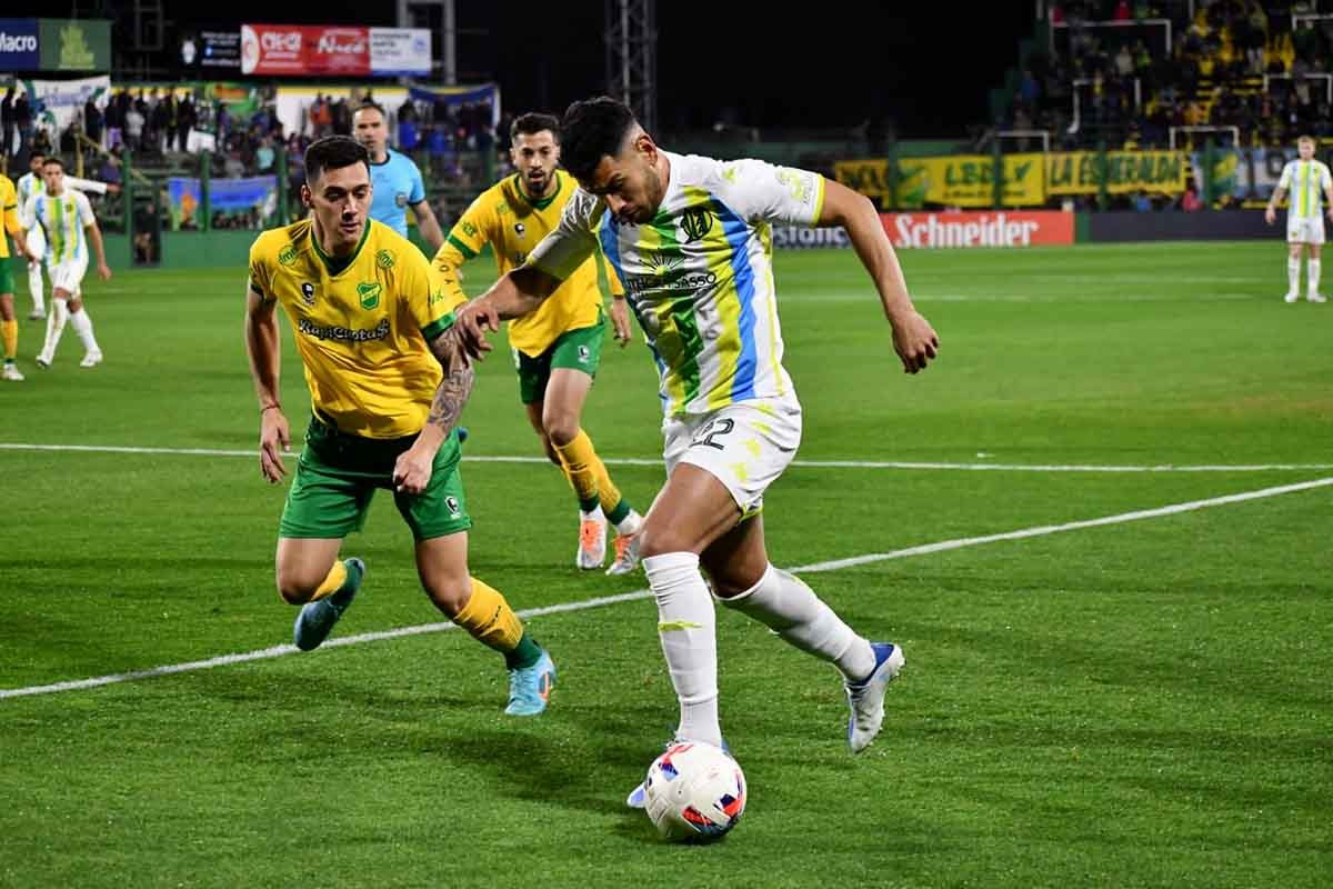 nhan-dinh-soi-keo-defensa-justicia-vs-aldosivi-luc-07h15-ngay-22-7-2025-1