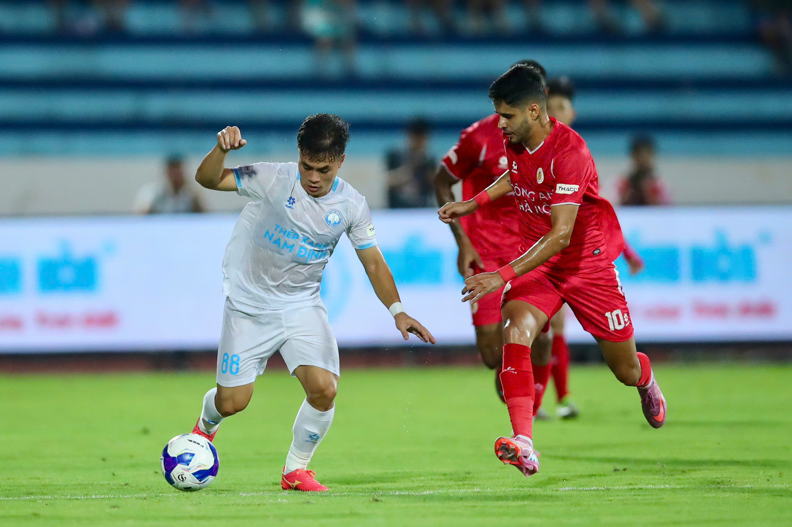 nhan-dinh-soi-keo-pvf-cand-vs-slna-luc-18h00-ngay-17-8-2025