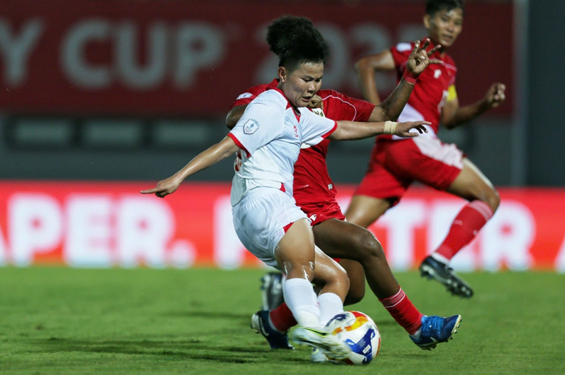 thua-viet-nam-0-7-hlv-tuyen-nu-indonesia-than-tho-vi-luc-luong-ton-that-nang