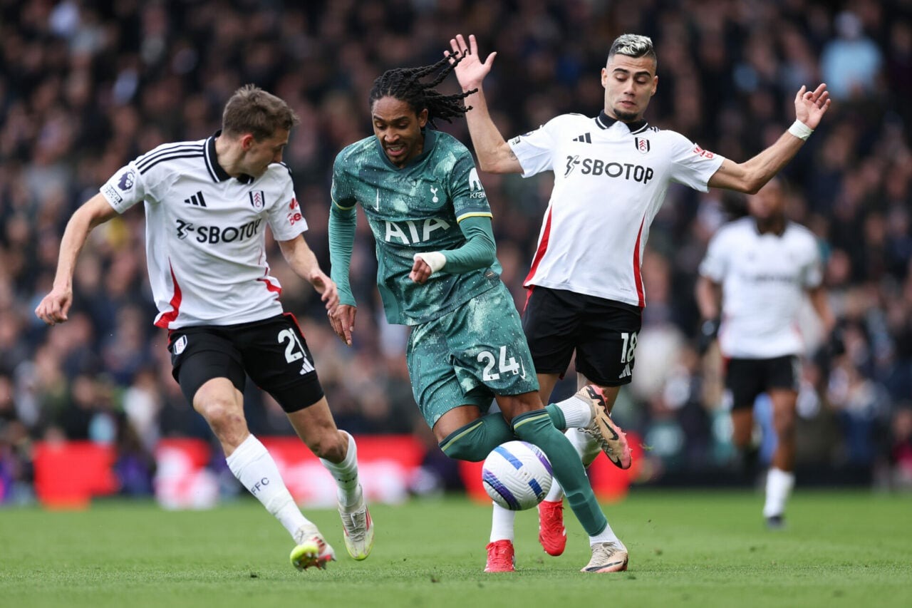 nhan-dinh-soi-keo-tottenham-vs-fulham-luc-03h00-ngay-30-11-2025-1