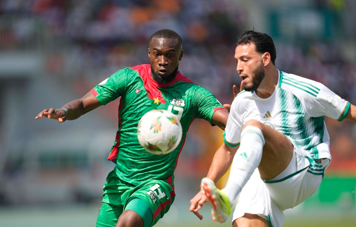 Nhận định soi kèo Algeria vs Burkina Faso lúc 00h30 ngày 29/12/2025 nhan-dinh-soi-keo-algeria-vs-burkina-faso-luc-00h30-ngay-29-12-2025-1