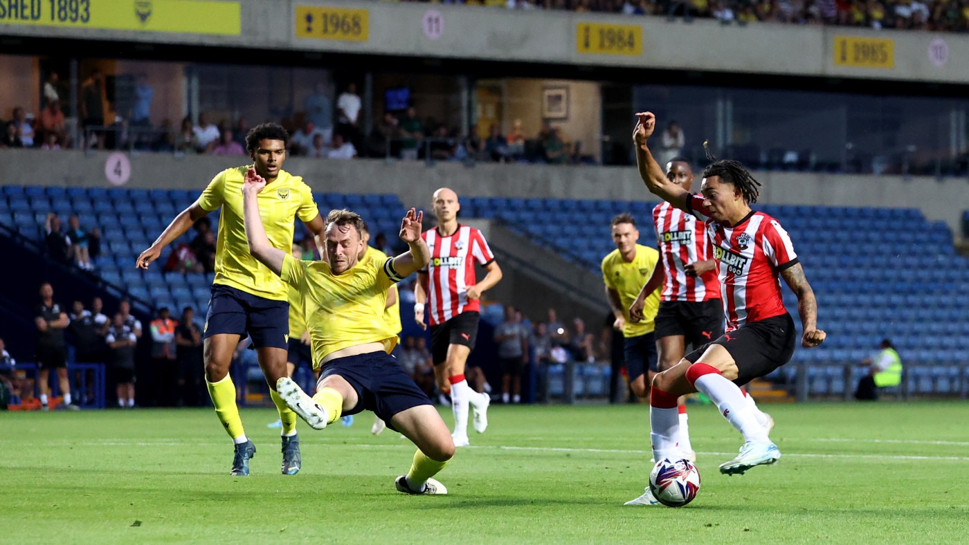 nhan-dinh-soi-keo-oxford-vs-southampton-luc-22h00-ngay-26-12-2025-1