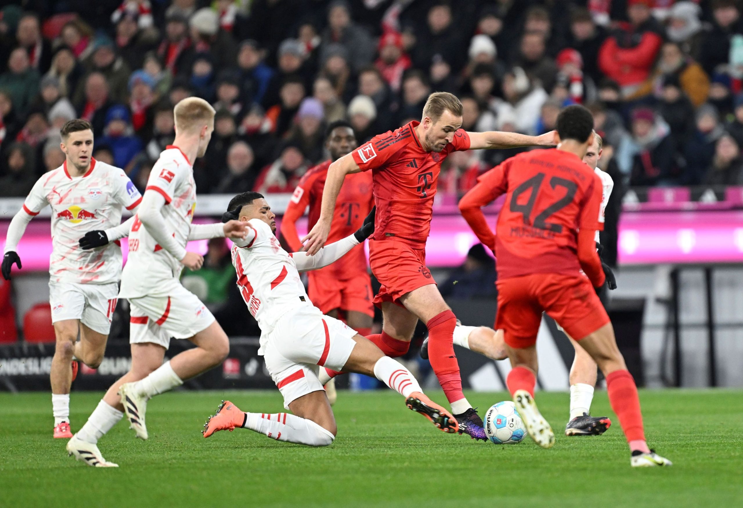 nhan-dinh-soi-keo-bayern-vs-leipzig-luc-02h45-ngay-12-2-2026-1